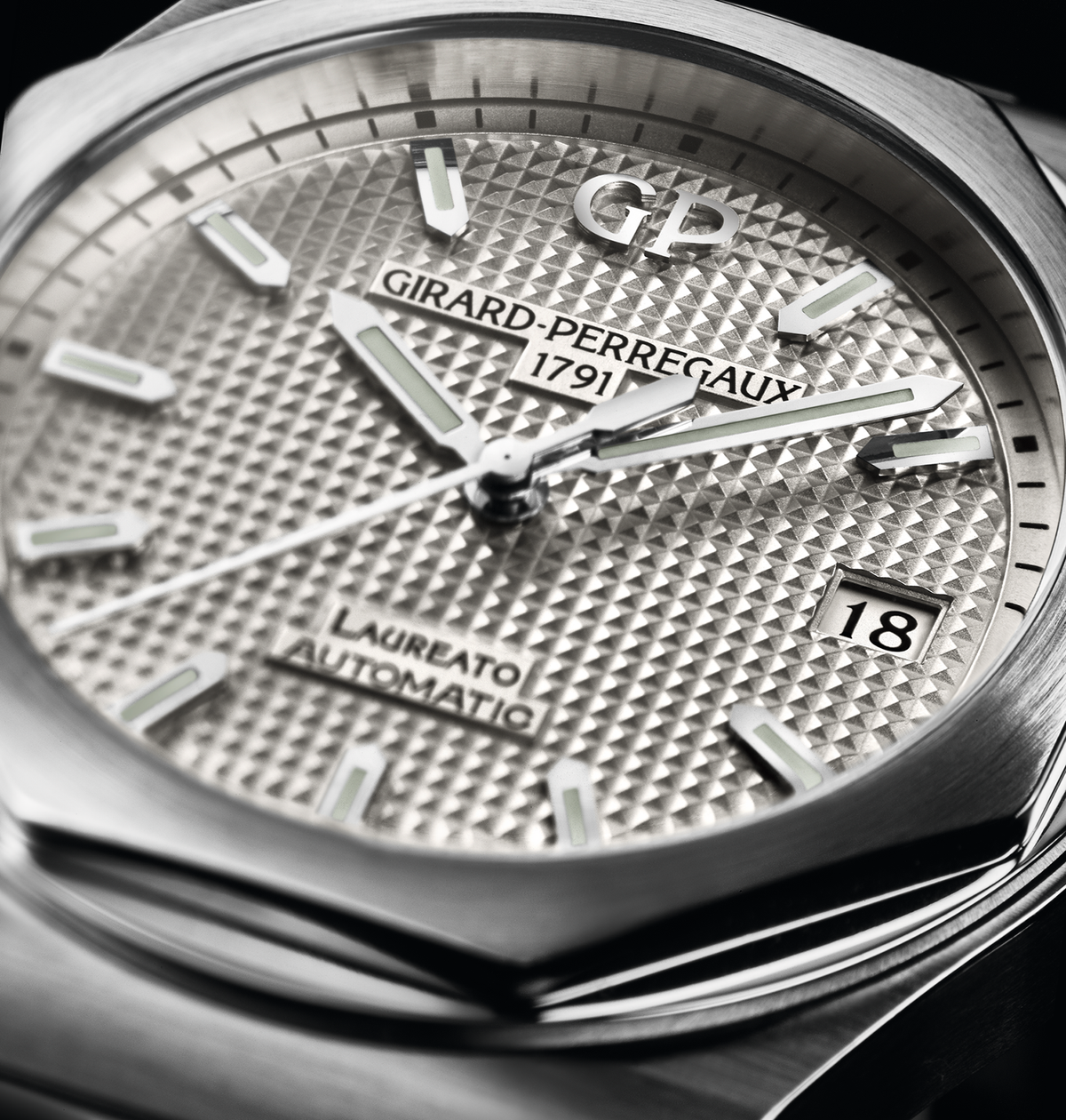 Girard-Perregaux Laureato 42mm Watch with Silver Dial