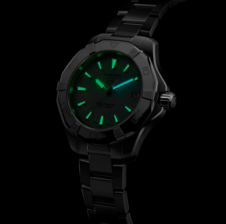 TGHR Aquaracer Professional 200 Solargraph Watch with Mother of Pearl Dial