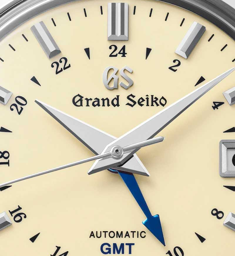 GSK Automatic GMT SBGM221