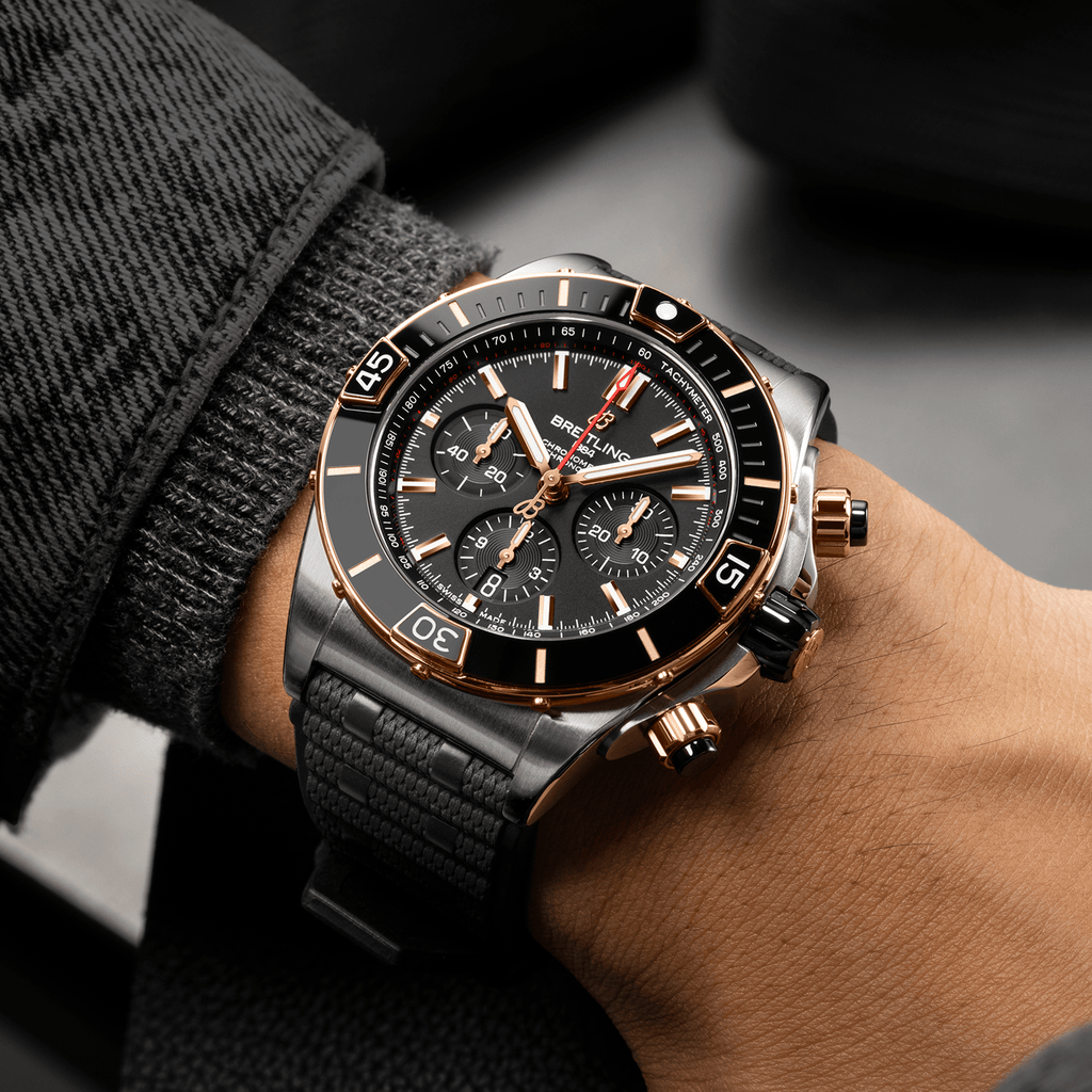 BRT Super Chronomat B01 44 Watch with Rouleaux Rubber Strap