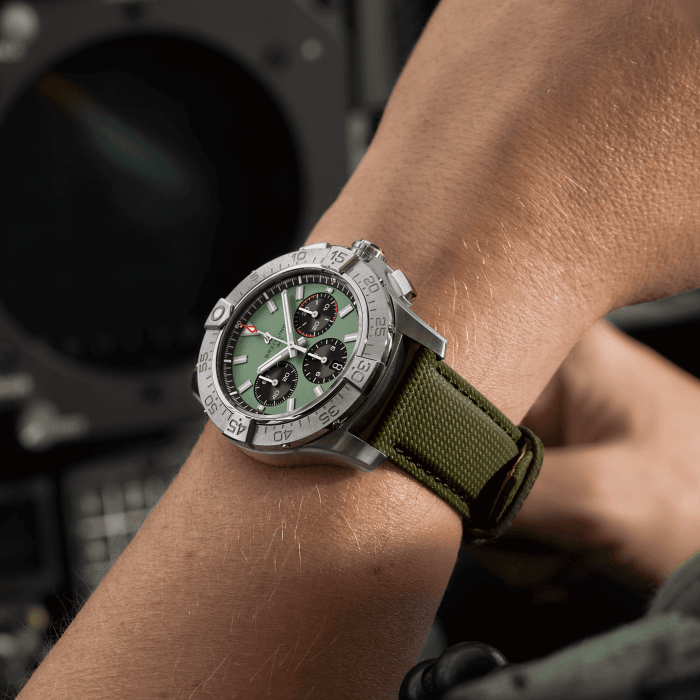 BRT Avenger B01 Chronograph 44mm Watch with Green Strap