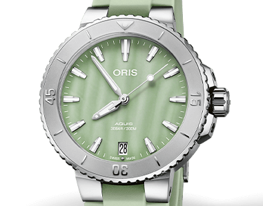 ORS Aquis Date Watch with Green Mother of Pearl Dial, 36.5mm
